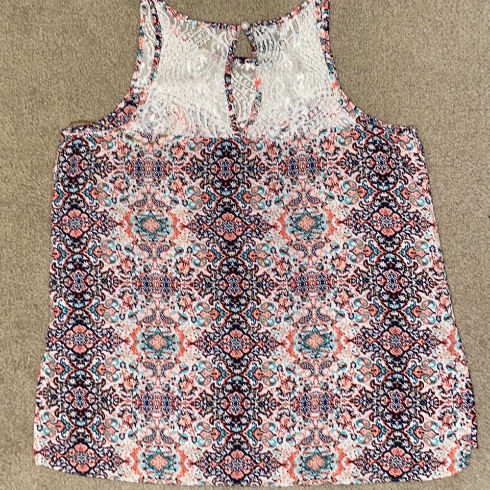 Shirt - Picture 2 of 3